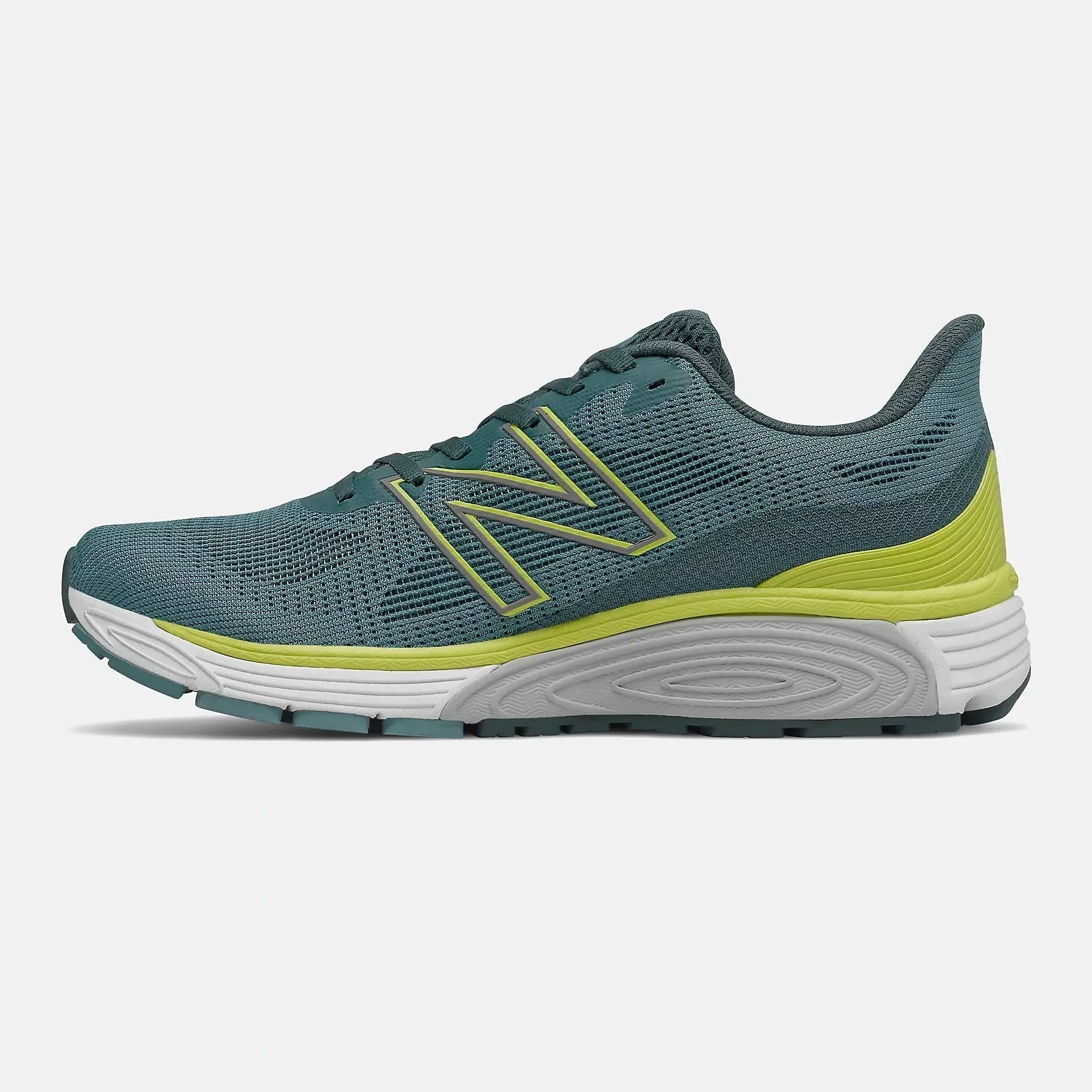 Men's Wide Fit New Balance MVYGOLY2 Vaygo Running Sneakers - Green/Yellow