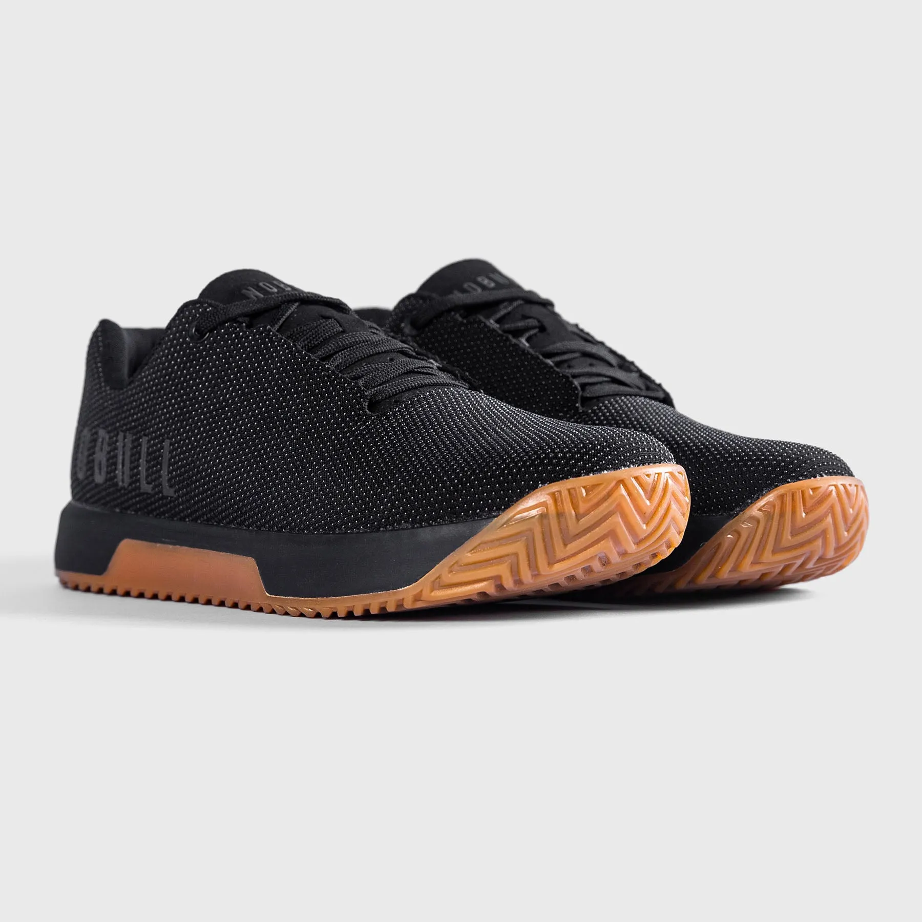 NOBULL - TRAINER  - BLACK GUM