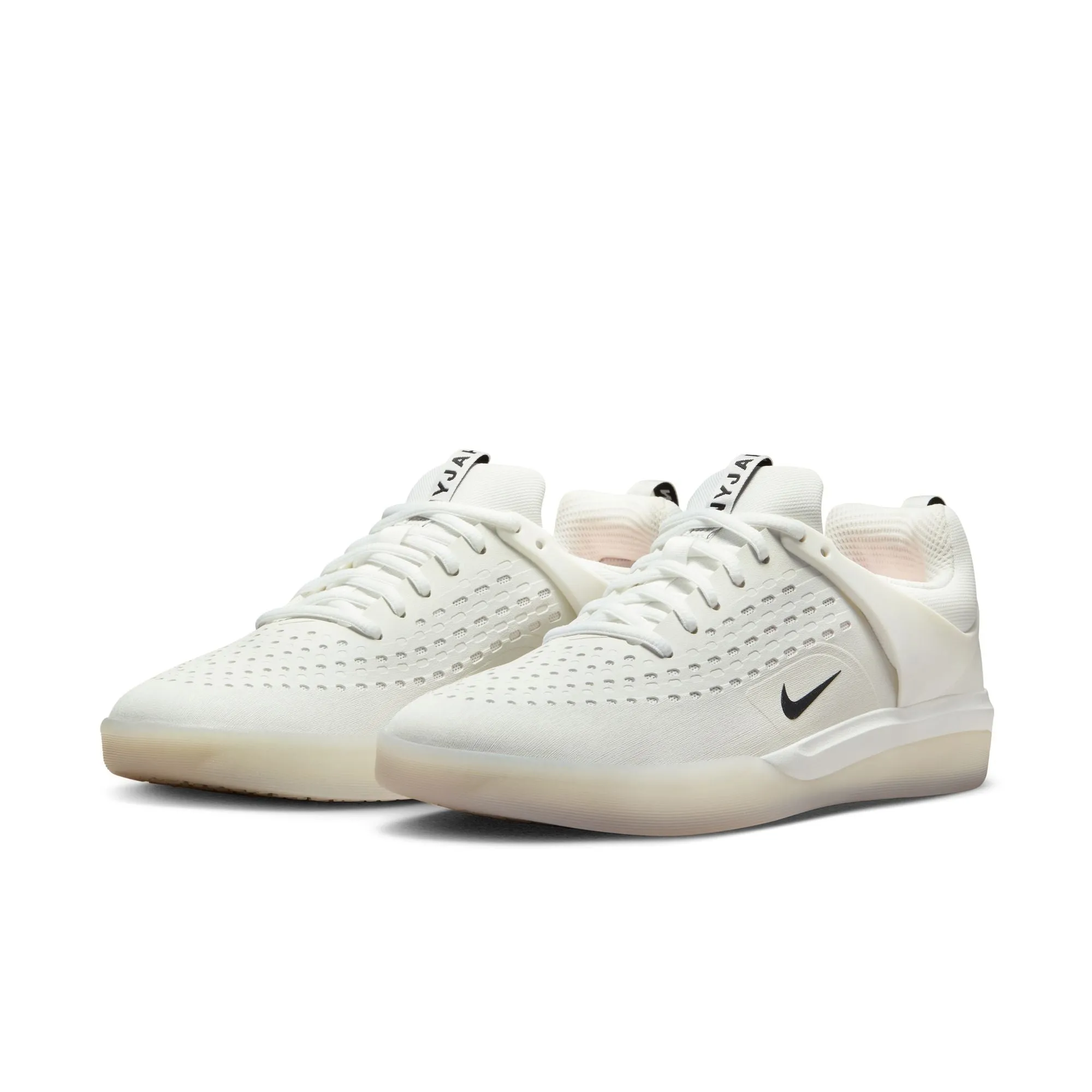 NYJAH 3 WHITE / BLACK / SUMMIT WHITE / HYPER PINK