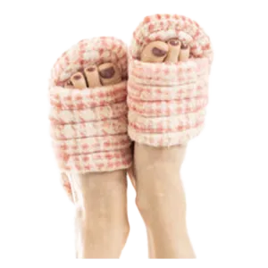 Pink Houndstooth Faux Fur Slippers