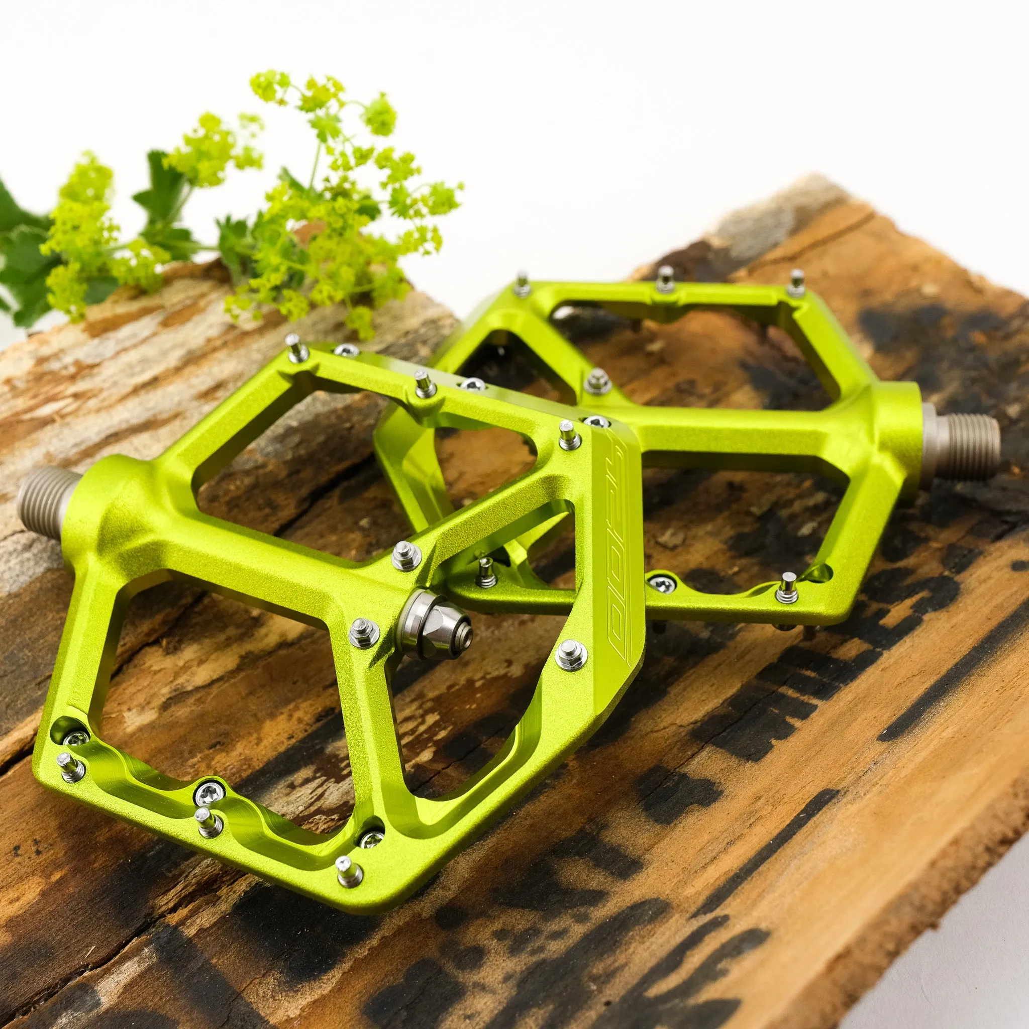 Spank Oozy 2.0 Trail Pedals